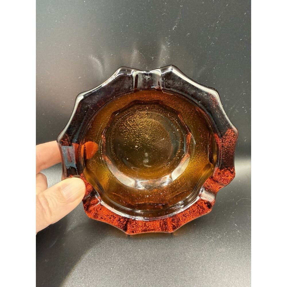VINTAGE AMBERINA GLASS THICK CUT RETRO DECO BARWARE STYLE ASHTRAY